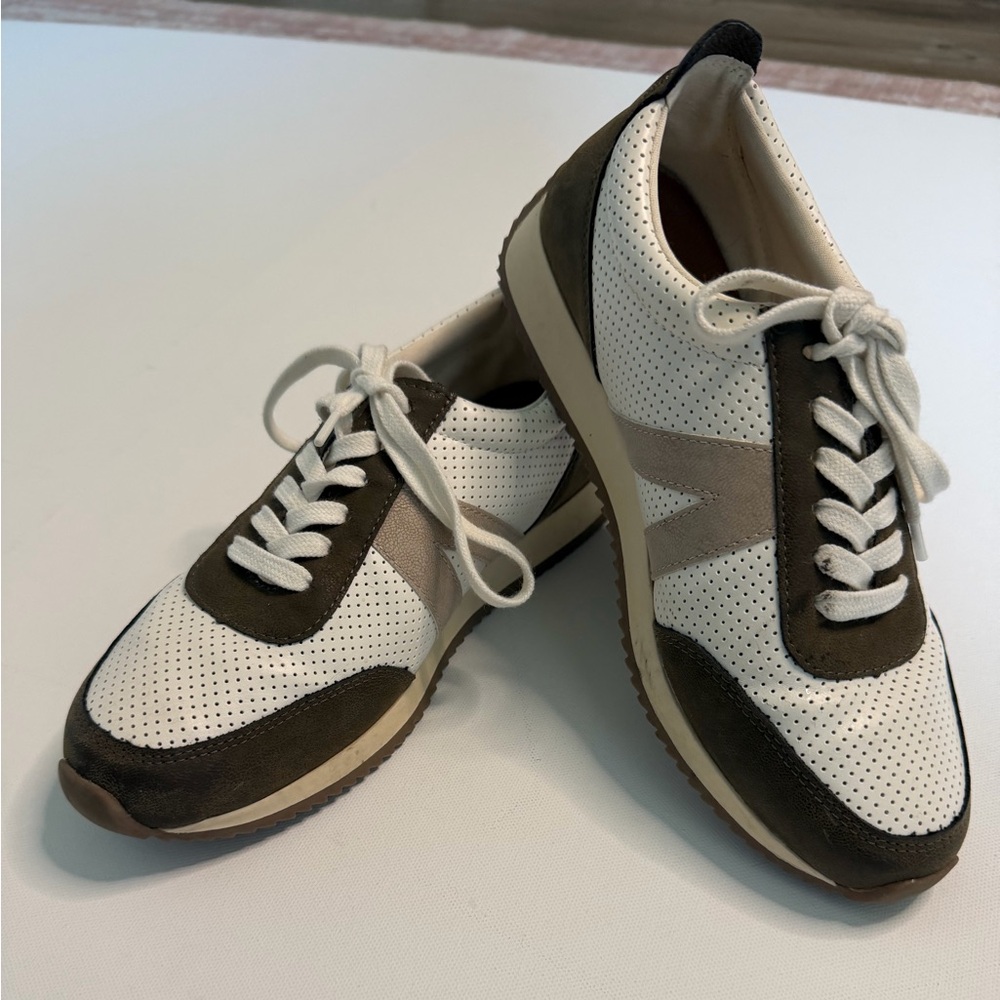 MIA Fashion Retro Runner Sneakers White Brown Taupe Size 6 - Picture 4 of 7